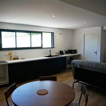 New 2-bedroom Near *